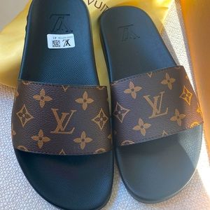Louis Vuitton slides